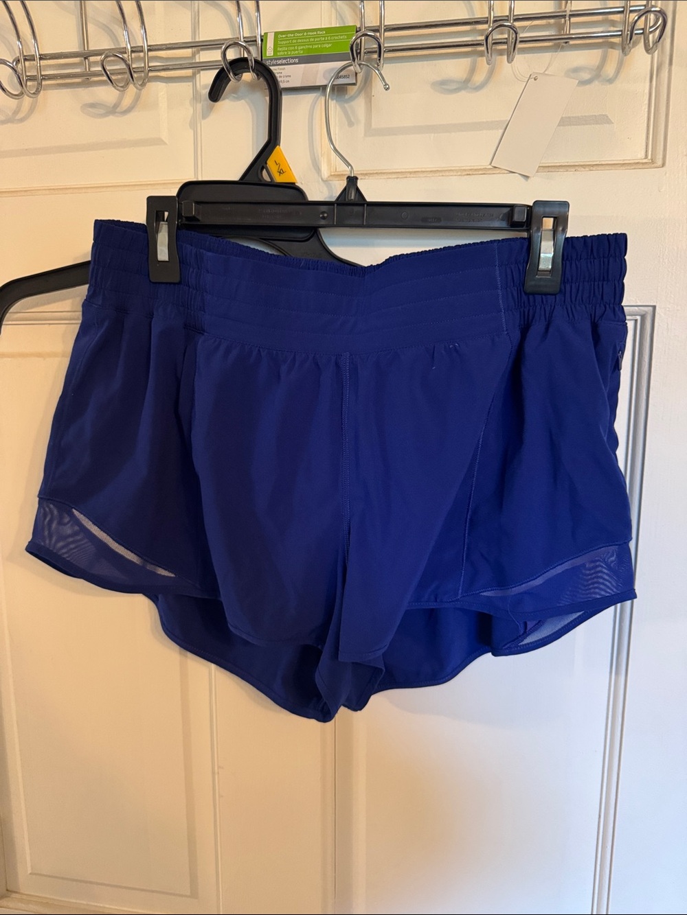 lululemon Hotty Hot High Rise 2.5”
